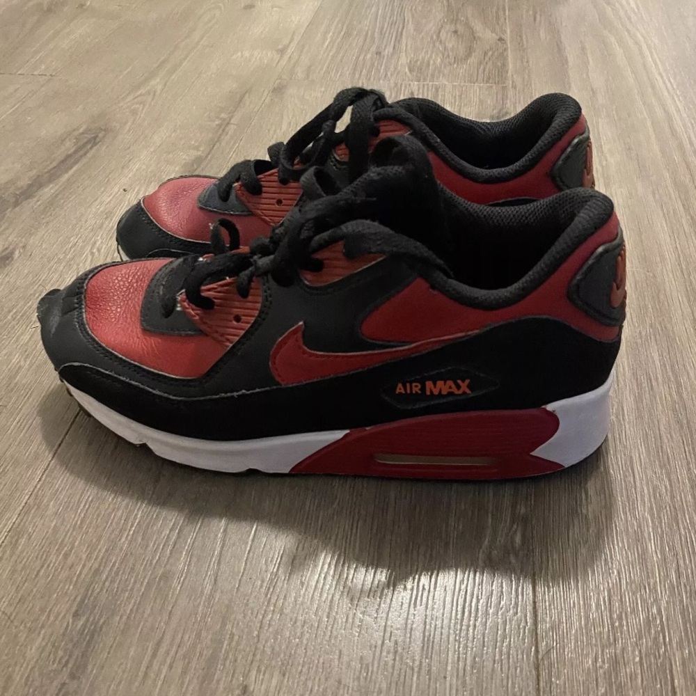 Nike Air‎ Max 90 LTR Shoes Kids 3Y Sneakers 724822601